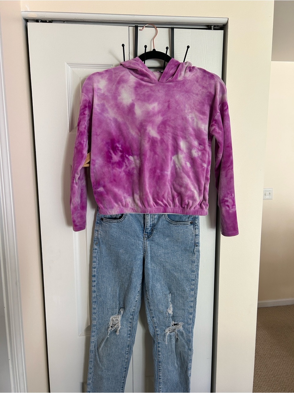 Set Freshman Pink-Purple Tie-Dye Hoodie and  jeans Size 10 Offer ⭐️